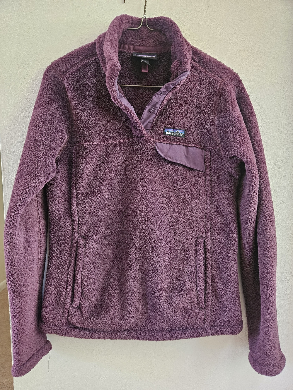 Patagonia Women's Plum Re-Tool Snap-T Fleece Pullover